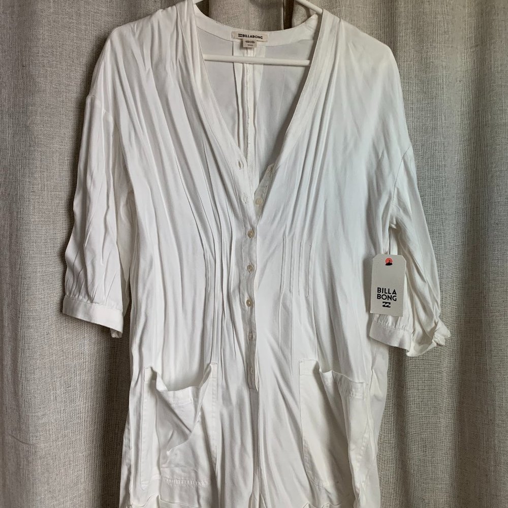 NWT Billabong 3/4 Sleeve Romper